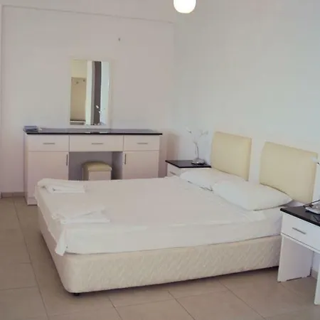 Seafront Apartment *