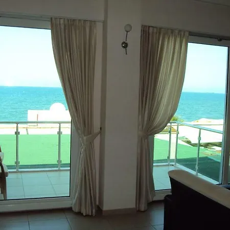 Apartment Seafront